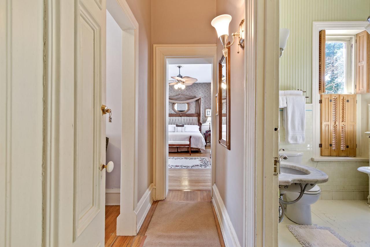 لانكاستر Lovelace Manor Bed And Breakfast المظهر الخارجي الصورة